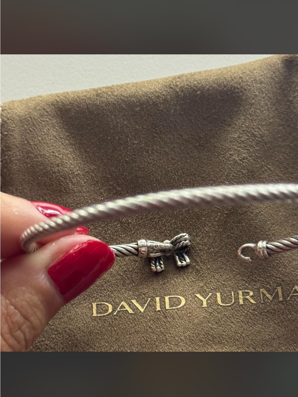 David Yurman Cable Bow Bracelet - Picture 2 of 3